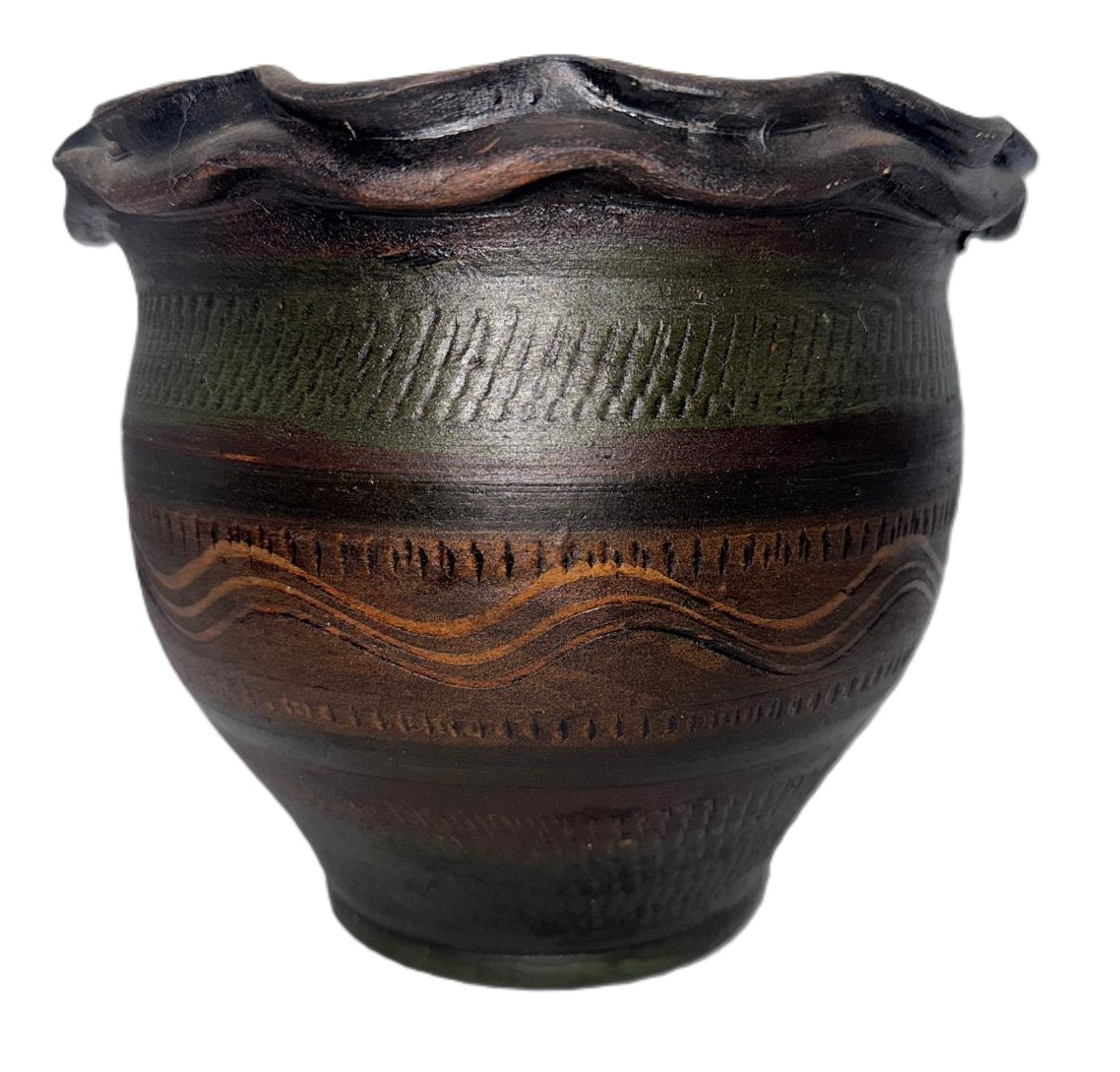 Classic Violetera Planter