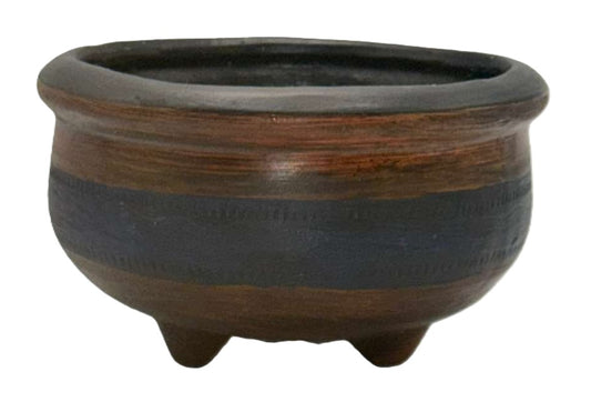 Classic Tres Patas Planter